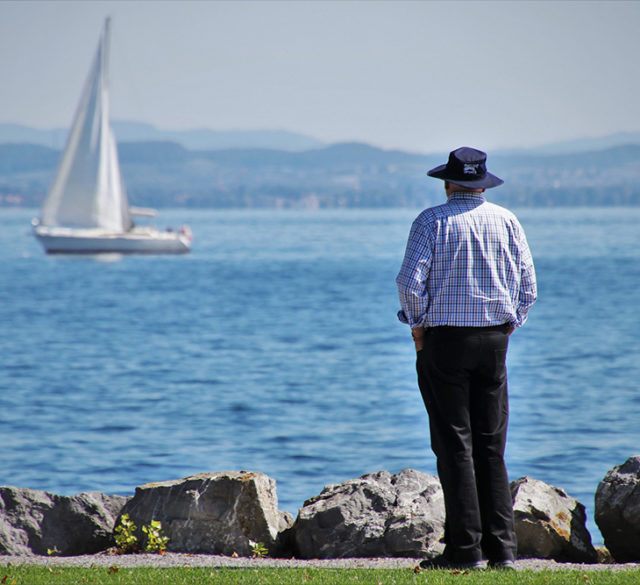 protecting aging eyes