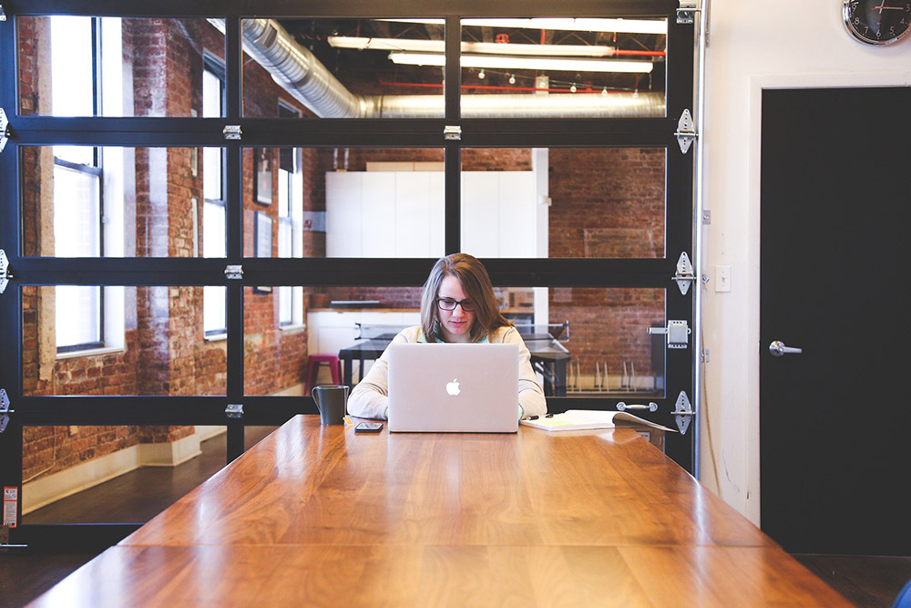 workplace eye wellness and dry eyes