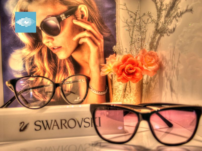 What are the eyeglass trends in 2026?